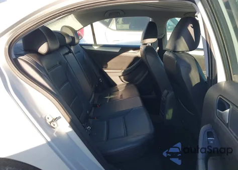 2014 Volkswagen Jetta 1.8T Se из США, поврежденный, VIN 3VWD17AJ2EM266068